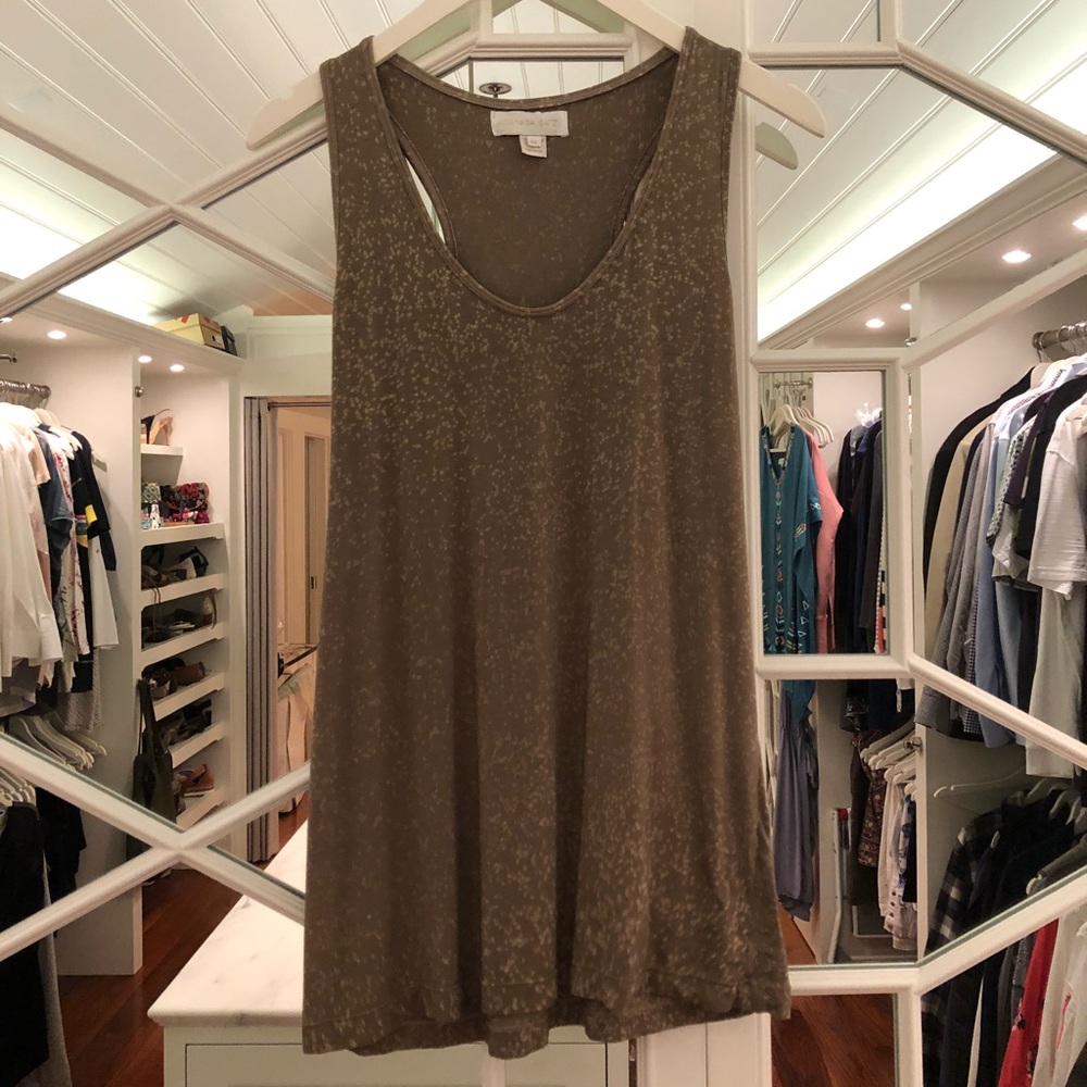 Tamara Catz spotted taupe tank